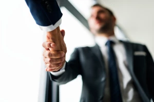 Jak wdrożyć system zarządzania środowiskowego (ISO 14001) w firmie budowlanej